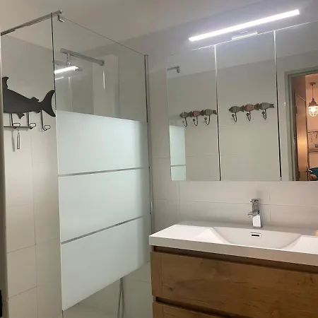 60 M2 - 6 People, 3-min Walk To Azur Appartement *