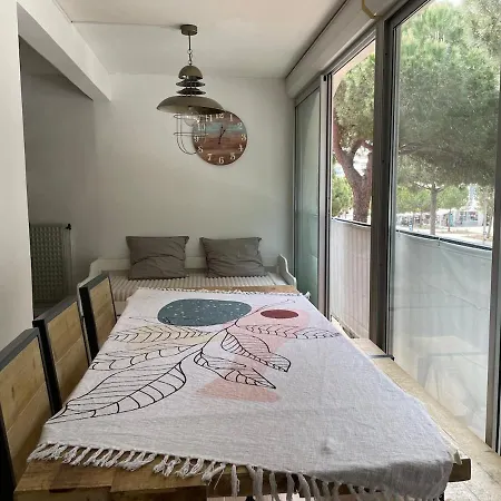 Διαμέρισμα 60 M2 - 6 People, 3-min Walk To Azur *