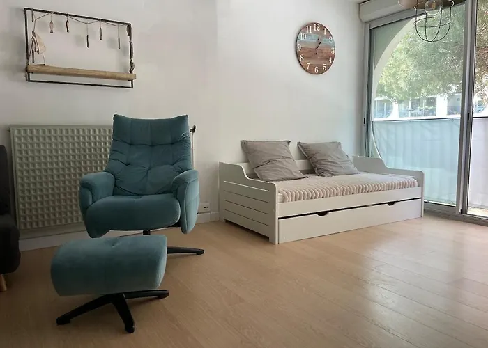 60 M2 - 6 People, 3-min Walk To Azur Διαμέρισμα